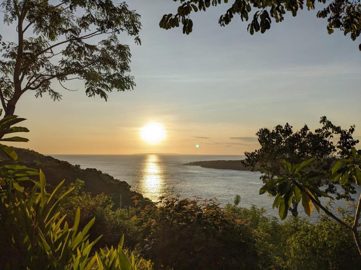 Sakti Oceanview Nusa Penida Exterior foto